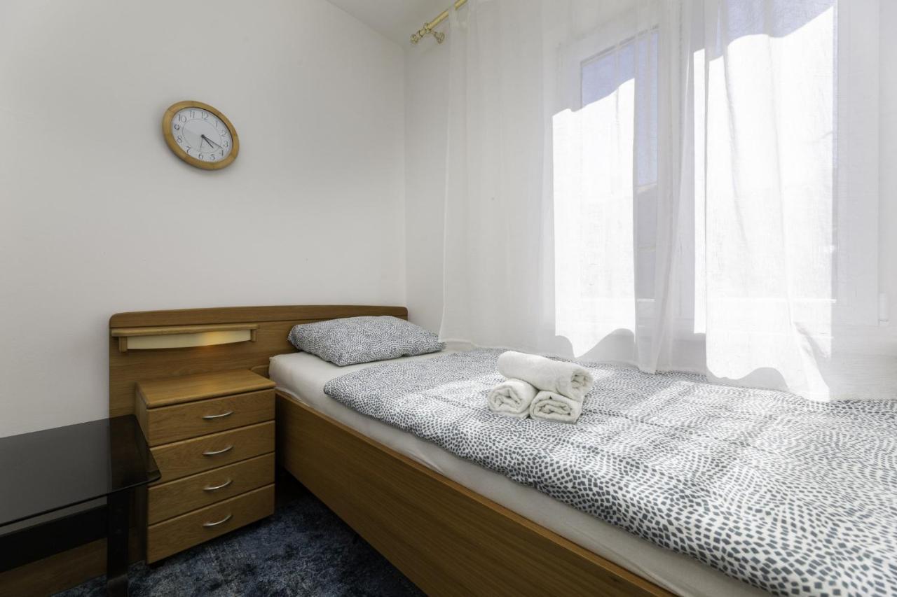 Apartmani Jasarevic Šilo Exterior foto